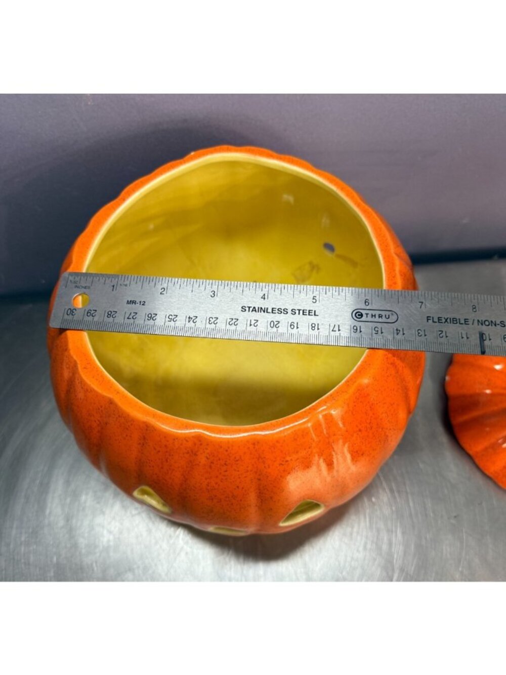 Vintage 1980s Ceramic Pumpkin Jack-o-Lantern With Lid - Picture 16 of 16